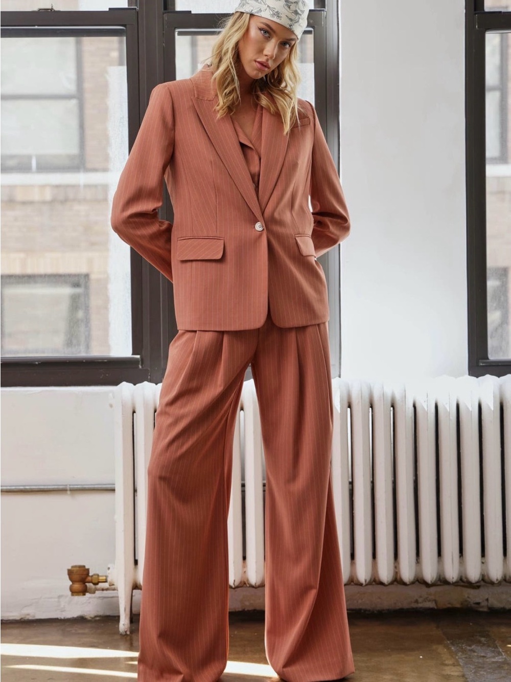 Walter Baker Pinstripe Blazer in Terracotta Size M